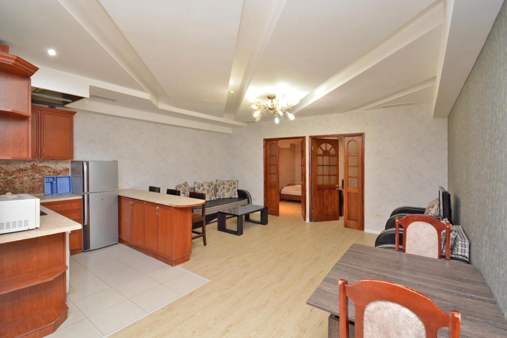 Apartment In Abovyan Street, Erivan Exterior foto