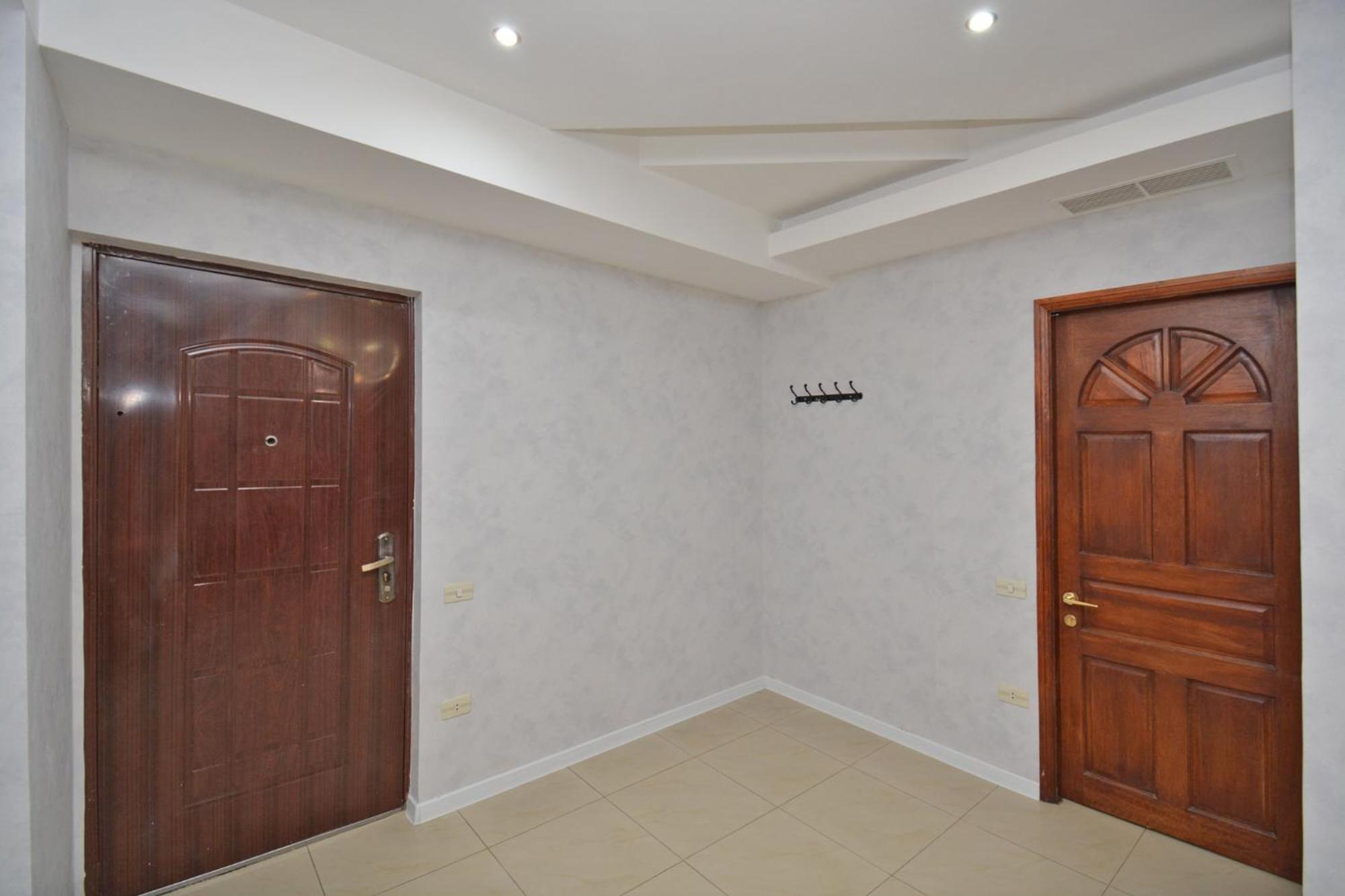 Apartment In Abovyan Street, Erivan Exterior foto